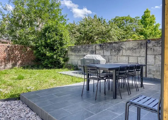 Le Lampadaire Du Martreuil * Pierrefonds